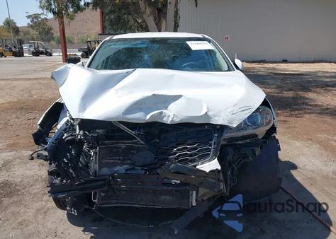 2020 Kia Sorento 2.4L Lx z USA, uszkodzony, nr VIN 5XYPG4A32LG664213